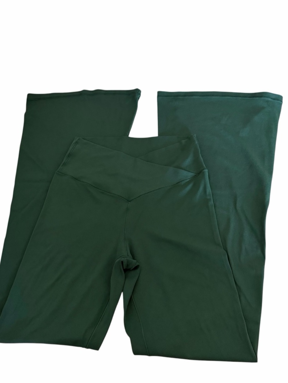 NWOT Offline by Aerie Real Me High Waisted Crossover Flare Legging Green Large - Picture 3 of 6